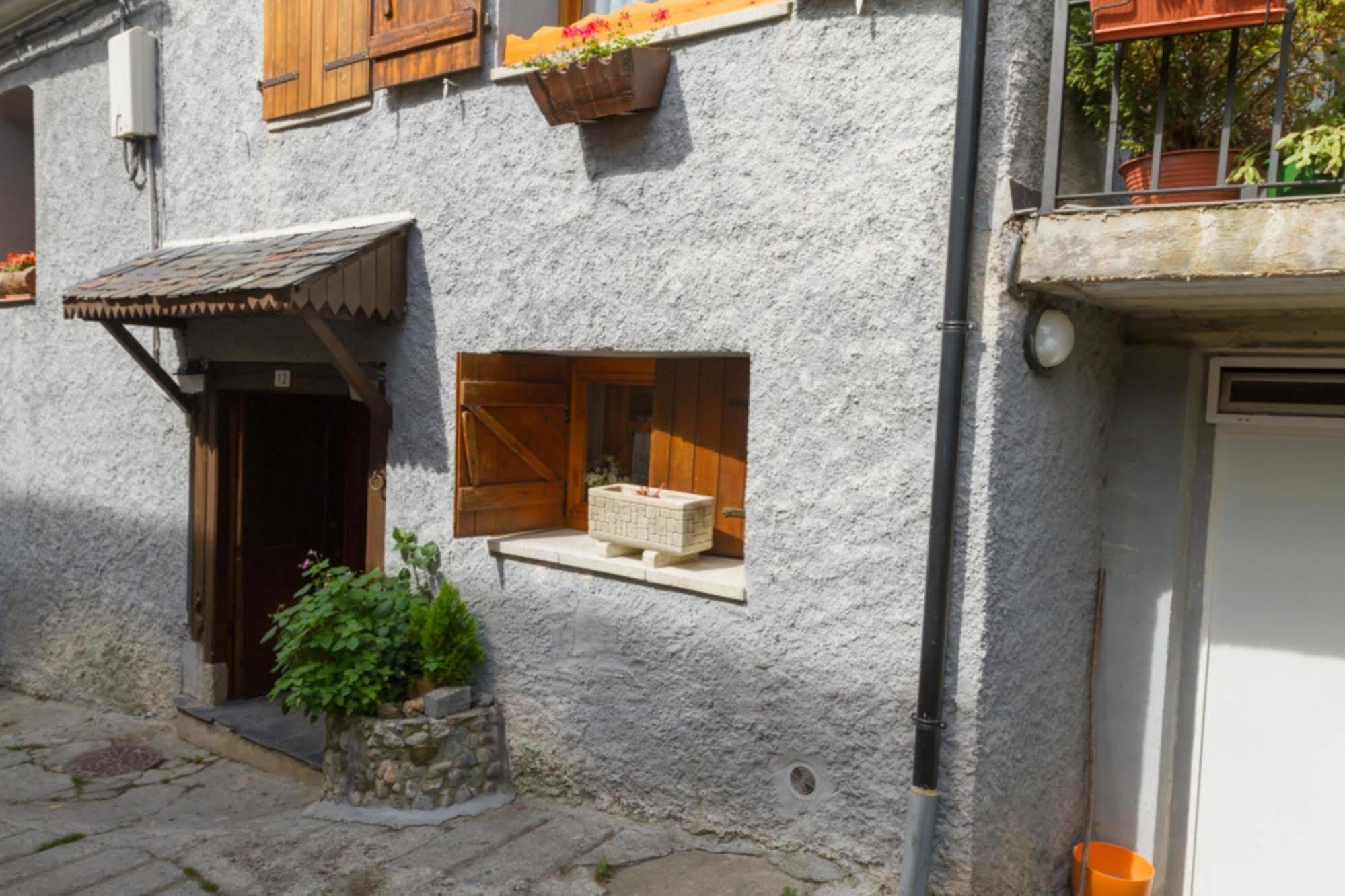 Hostal Aiguamog Salardú Zewnętrze zdjęcie